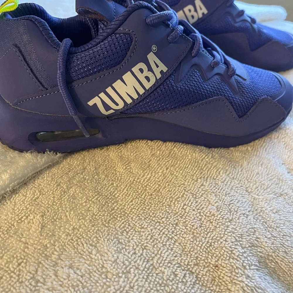 Zumba tennis shoes - Picture 2 of 4